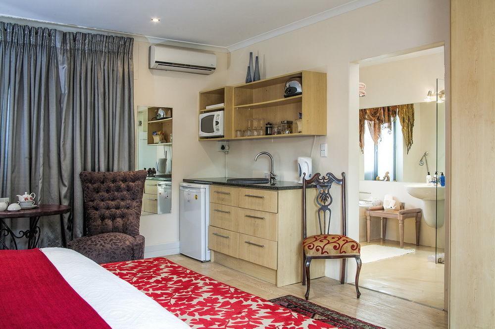Cape Pillars Boutique Hotel Дурбанвиль Экстерьер фото