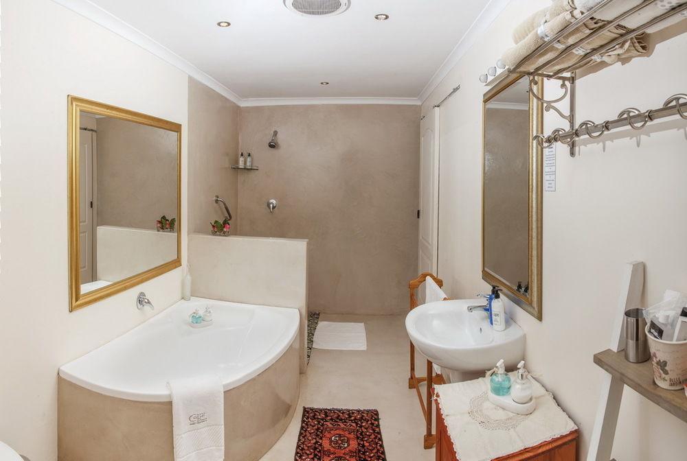 Cape Pillars Boutique Hotel Дурбанвиль Экстерьер фото